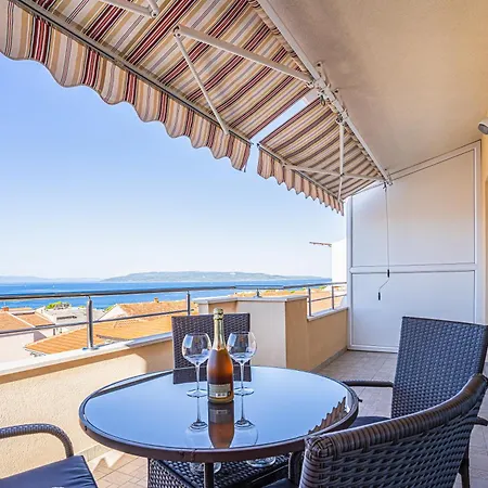 Apartments Angela Makarska Exterior photo