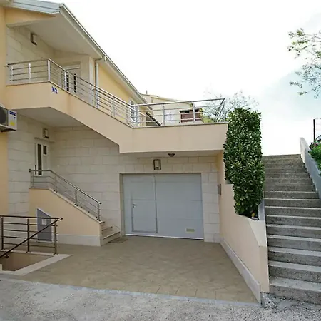 Apartments Angela Makarska Exterior photo