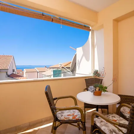 Apartments Angela Makarska Exterior photo