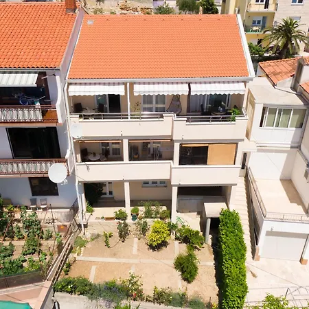 Apartments Angela Makarska Exterior photo